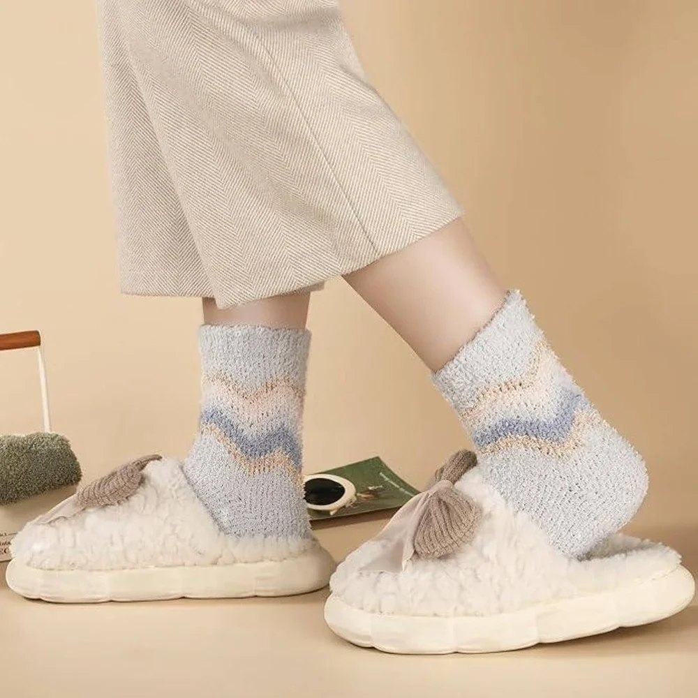 Premillow 5 Pairs Women's Fuzzy Socks Winter Fluffy Cozy Socks with Coral Fleece
